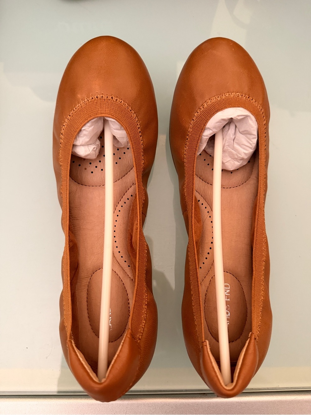 NWOB Lands End Women's Comfort Slip On Leather Ballet Flats in Cognac Brown